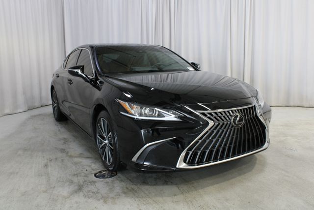 Used 2024 Black Lexus 350 image 39