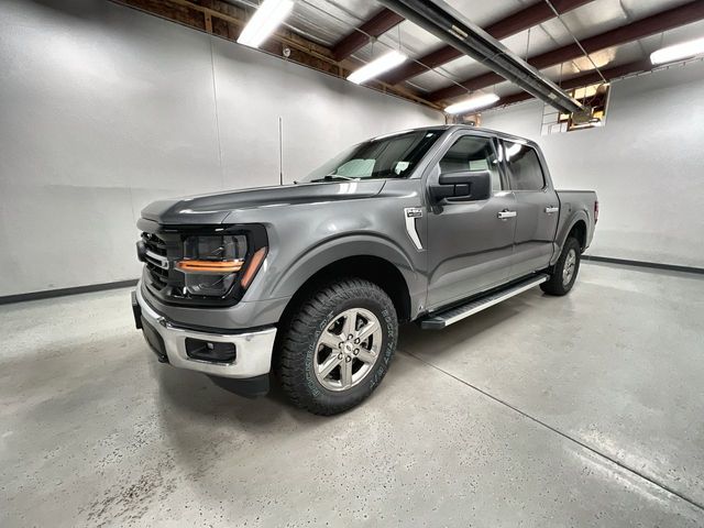 2025 Ford F-150 XLT SuperCrew 4WD