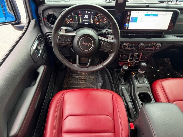 2024 Jeep Wrangler 4-Door Rubicon 392 - Photo 19