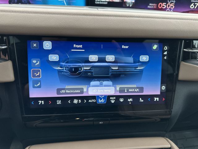 Certified Used 2025 Black Lincoln Black Label image 19