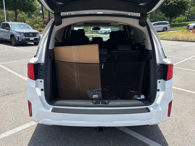 new 2026 Honda Odyssey car, priced at $43,833
