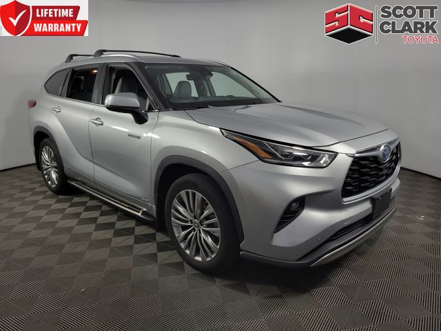 2020 Toyota Highlander Hybrid Platinum