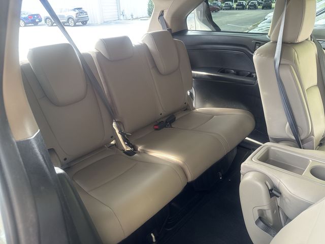 Used 2022 White Honda EX-L image 12