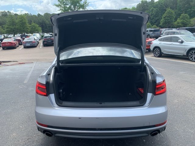 2018 Audi A4 2.0T photo