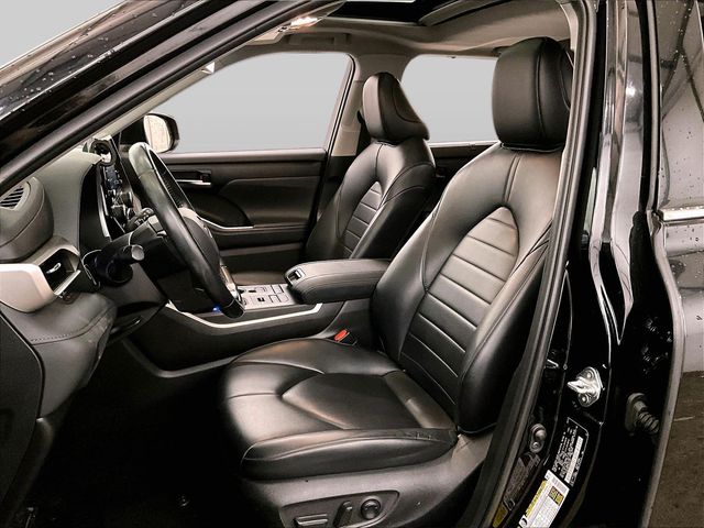 2022 Toyota Highlander XLE Black at Auto Express Mitsubishi