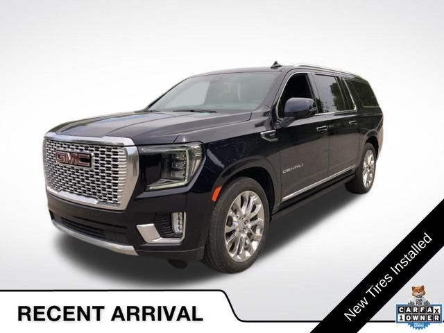 Midnight Blue Metallic 2022 GMC Yukon XL Denali 4WD SUV / Crossover Four-Wheel Drive
