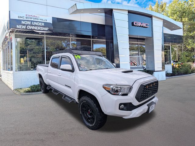 2019 Toyota Tacoma SR5 V6 Double Cab LB 4WD