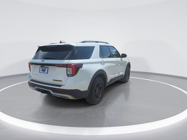 New 2026 Star White Metallic Tri-Coat Ford Tremor® image 8