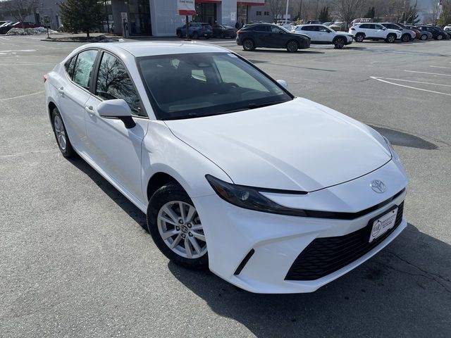 2026 Toyota Camry LE AWD