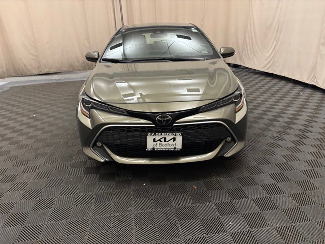 2019 Toyota Corolla Hatchback XSE - Image 2