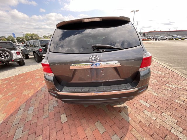 Used 2013 Toyota Highlander SUV