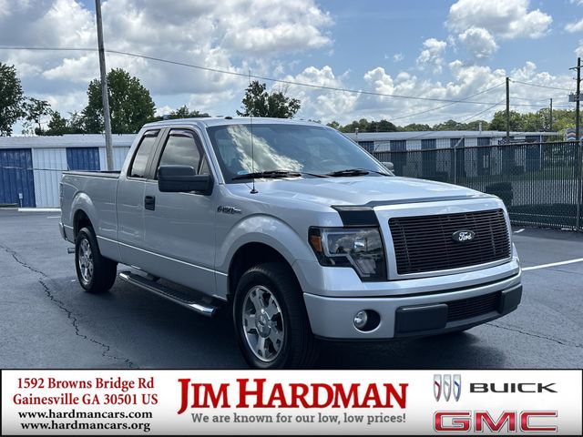 Gray 2009 Ford F-150 Pickup Truck 4X2 6-Speed Automatic