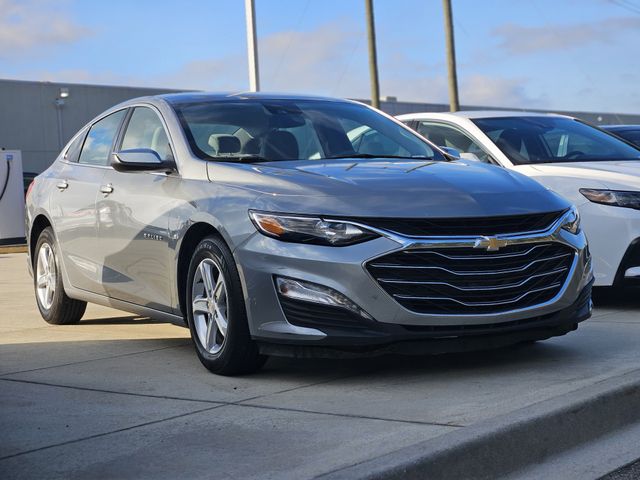 2024 Chevrolet Malibu 1LT's photo