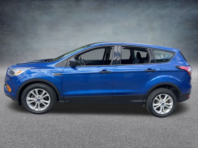 2017 Ford Escape S 10