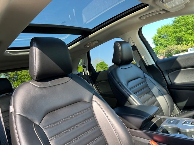 Used 2022 Ford Edge SUV