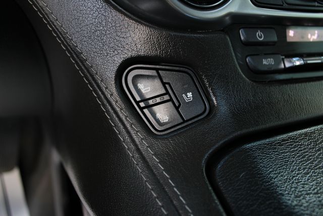 Used 2020 White Chevrolet Premier image 5