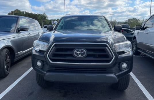 2023 Toyota Tacoma TRD Sport 3