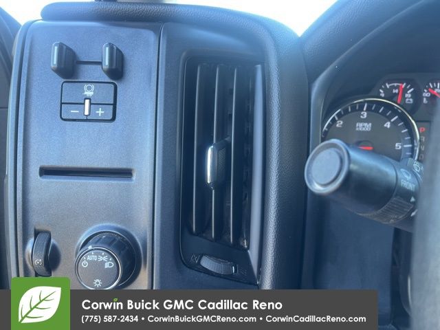 2019 GMC Sierra 2500HD Base 8