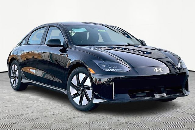 2025 Hyundai Ioniq 6 SE RWD