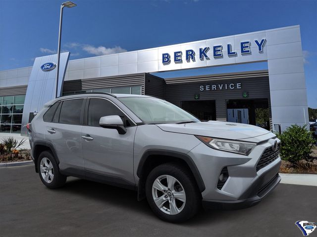 Silver Sky Metallic 2019 Toyota RAV4 SUV / Crossover All-Wheel Drive 8-Speed Automatic