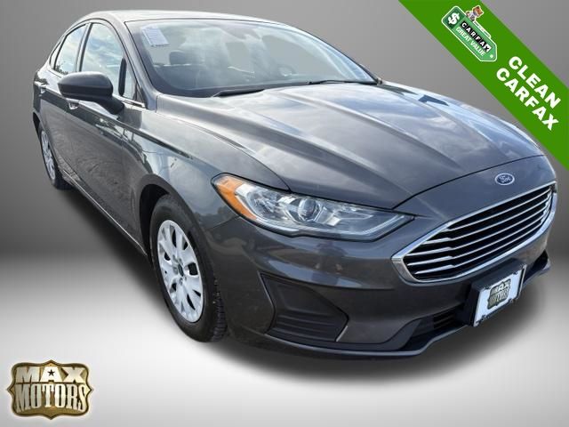 Gray (Magnetic) 2019 Ford Fusion Sedan Front-Wheel Drive 6-Speed Automatic