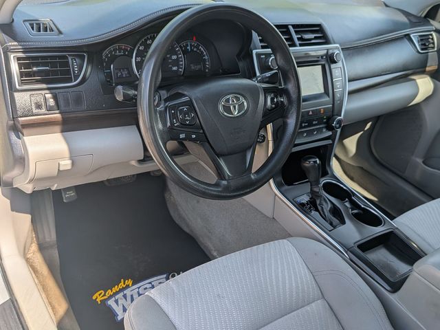 2015 Toyota Camry - Image 11