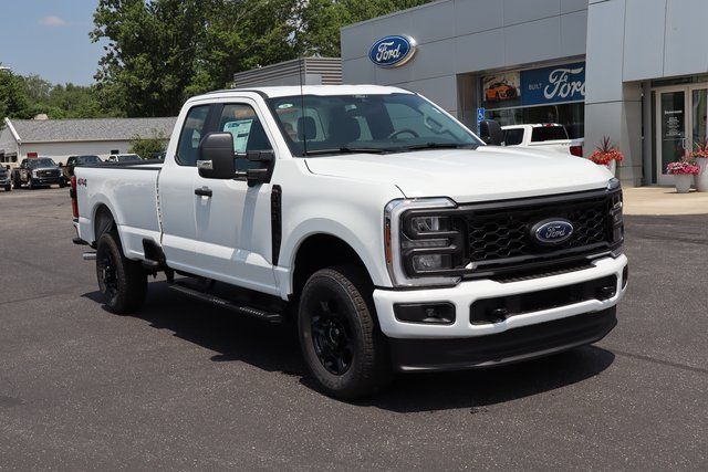 new 2025 Ford F-350SD car, priced at $51,235