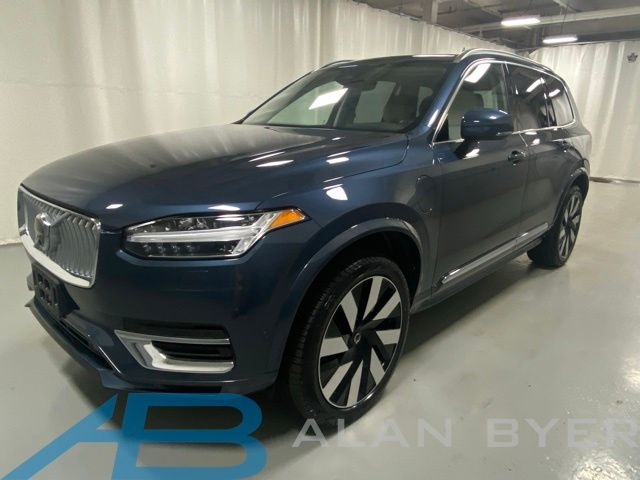 Denim Blue Metallic 2025 Volvo XC90 SUV / Crossover All-Wheel Drive Automatic