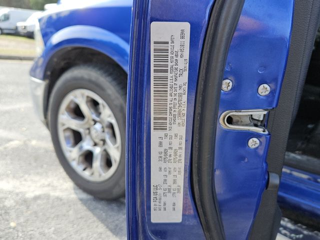 2017 Ram 1500 Laramie Crew Cab 4x2 5'7" Box