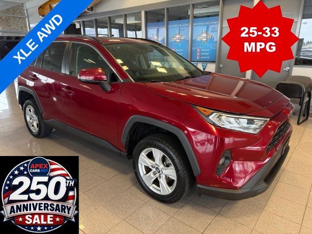 Pearl 2019 Toyota RAV4 XLE AWD SUV / Crossover All-Wheel Drive 8-Speed Automatic