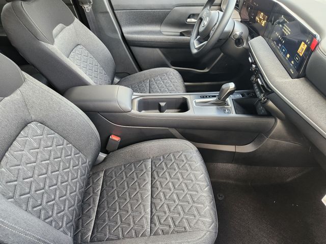 New 2026 Nissan Kicks SUV