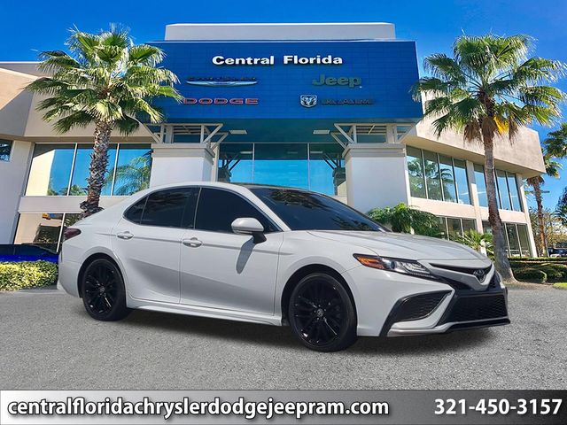 Ice Edge 2022 Toyota Camry Sedan Front-Wheel Drive 8-Speed Automatic