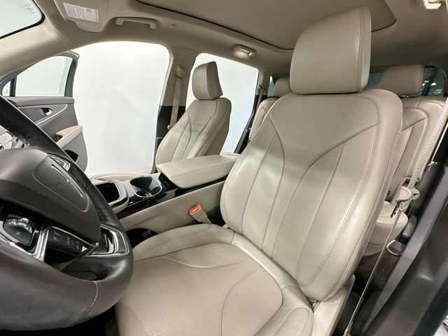 2023 Lincoln Nautilus Reserve White at Phil Fitts Ford