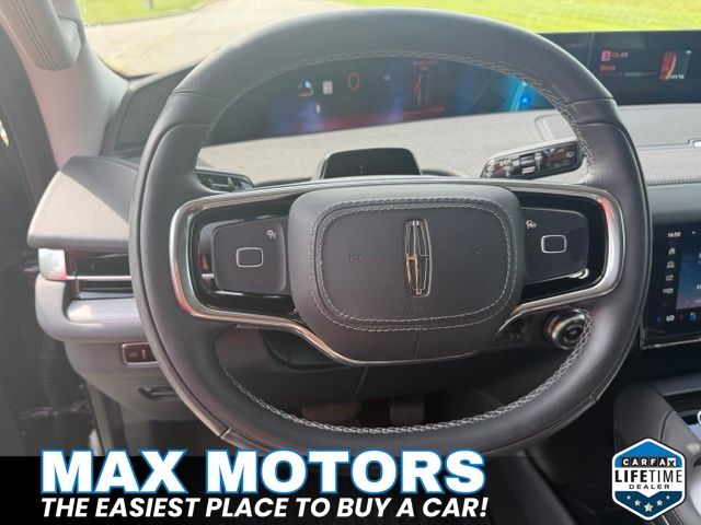 Used 2025 Lincoln Navigator SUV