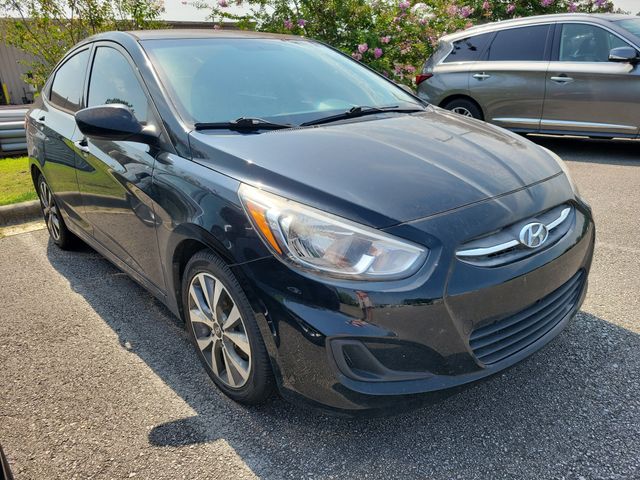 Ultra Black Pearl 2017 Hyundai Accent Sedan Front-Wheel Drive 6-Speed Automatic