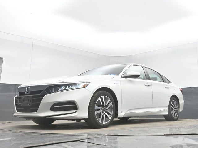 Used 2018 White Honda Base image 30