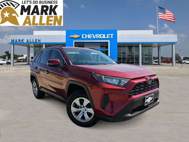  2019 Toyota RAV4 LE AWD   