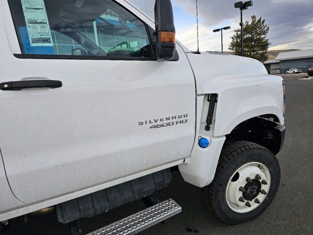 2023 Chevrolet Silverado 4500HD Work Truck 28