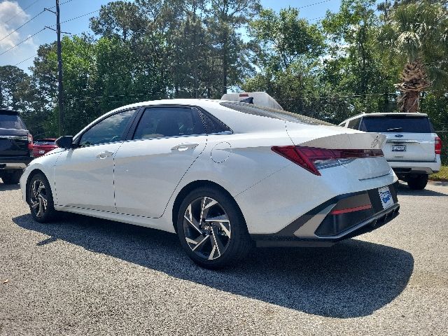 used 2025 Hyundai Elantra Hybrid car, priced at $26,986