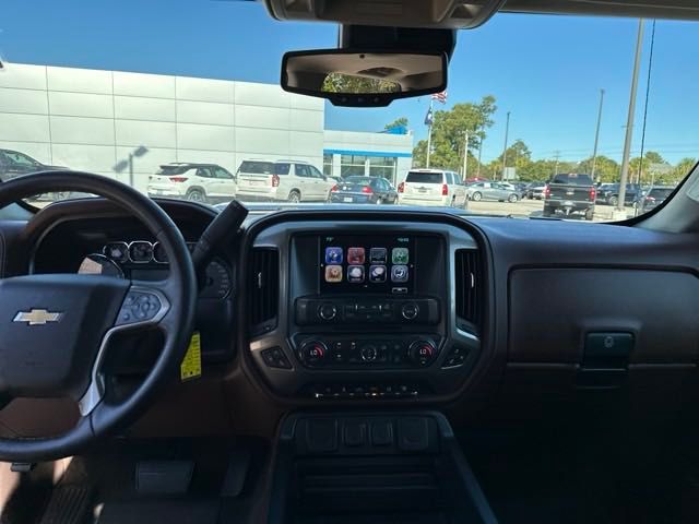 2018 Chevrolet Silverado 2500HD High Country 12