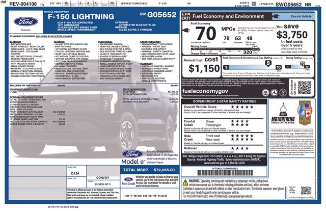 2025 Antimatter Blue Metallic Ford F-150 Lightning Flash AWD Truck