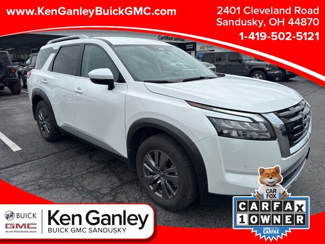 2025 Nissan Pathfinder SL 4WD