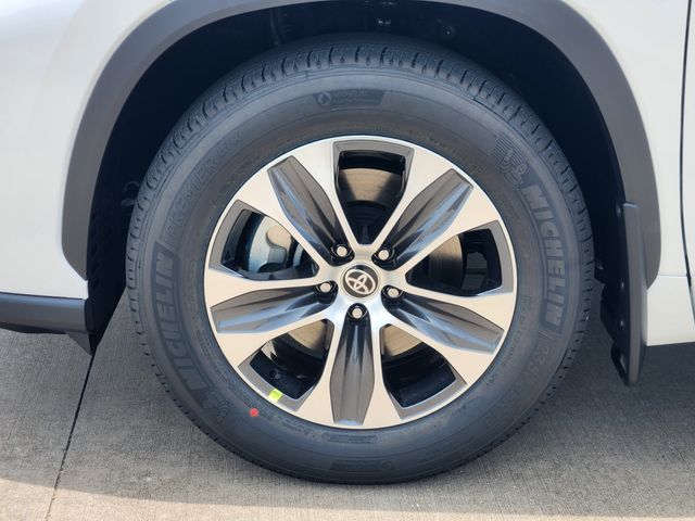 2026 Toyota Highlander XLE  at Don McGill Toyota