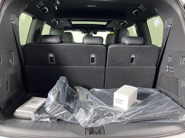 2025 Aspen White Tricoat Nissan Armada PRO-4X 4X4 SUV