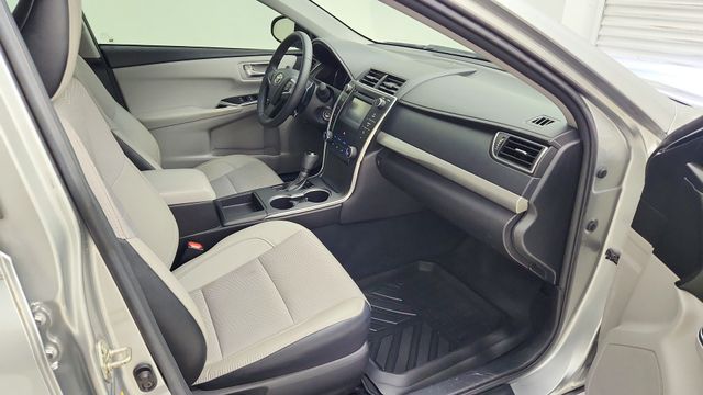 2017 Toyota Camry SE Silver at Emmons Autoplex