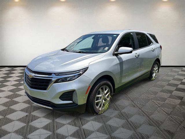 Silver Ice Metallic 2022 Chevrolet Equinox LT FWD with 1LT SUV / Crossover Front-Wheel Drive 6-Speed Automatic Overdrive
