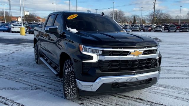 2024 Chevrolet Silverado 1500 LT 2