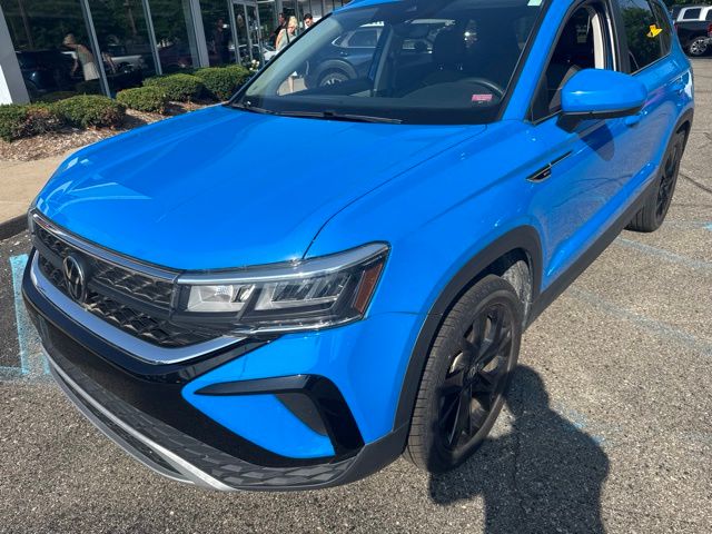 2023 Volkswagen Taos 1.5T SE