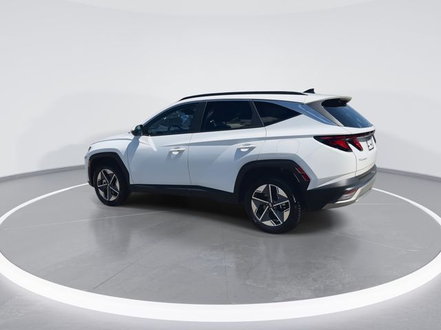 Used 2026 White Hyundai SEL Plus image 6
