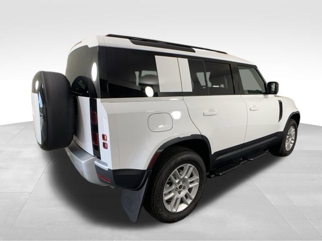 2025 Land Rover Defender 110 S 6